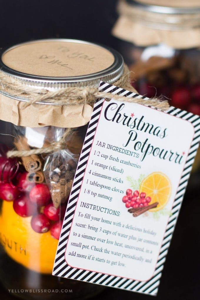 DIY Christmas Gifts Christmas Potpourri In A Jar Free Printable Gift 