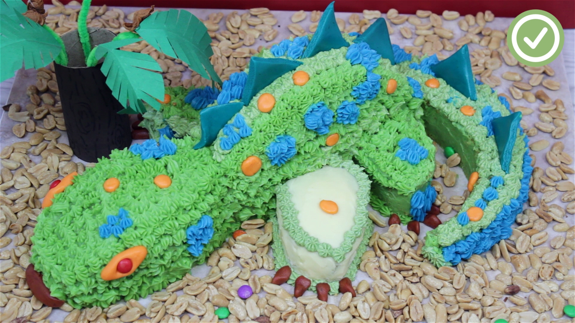 How To Make A DIY 3D Dinosaur Birthday Cake